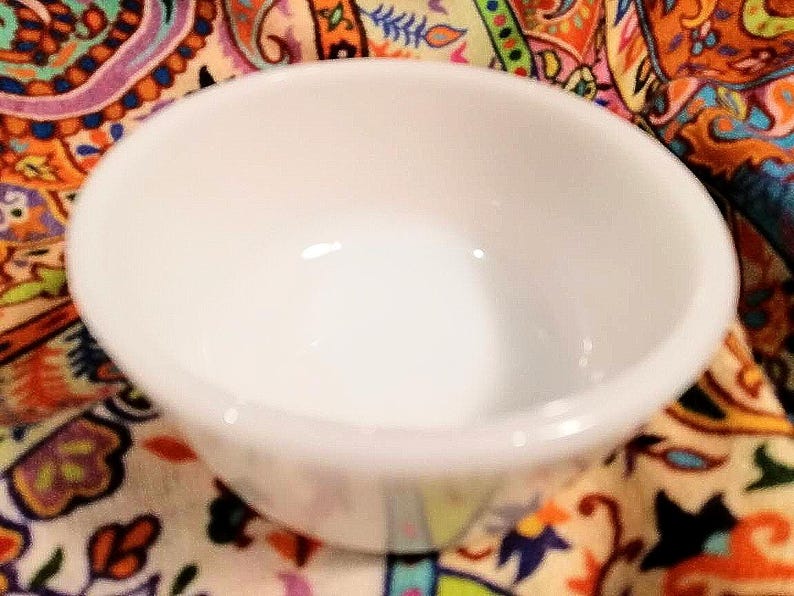Vintage pair of ovenproof Anchor Hocking Fire King milk glass/white glass ramekins, utility bowls or custard cups, made in USA circa 1980s. image 4