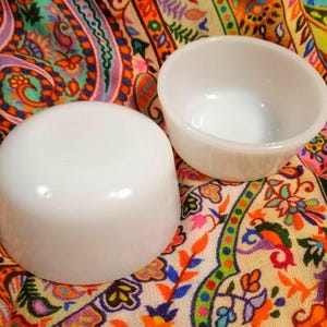Vintage pair of ovenproof Anchor Hocking Fire King milk glass/white glass ramekins, utility bowls or custard cups, made in USA circa 1980s. image 3