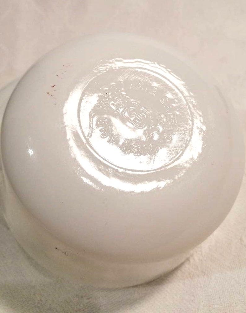 Vintage pair of ovenproof Anchor Hocking Fire King milk glass/white glass ramekins, utility bowls or custard cups, made in USA circa 1980s. image 6