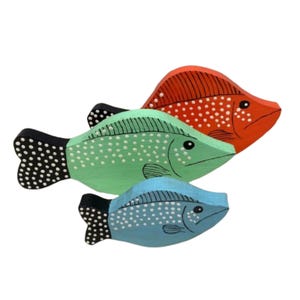 Red Green and Blue Wooden Fish Wall Art – Whimsical Hand Painted Fish Trio, Coastal Decor, Outdoor Safe Nautical Wall Hanging