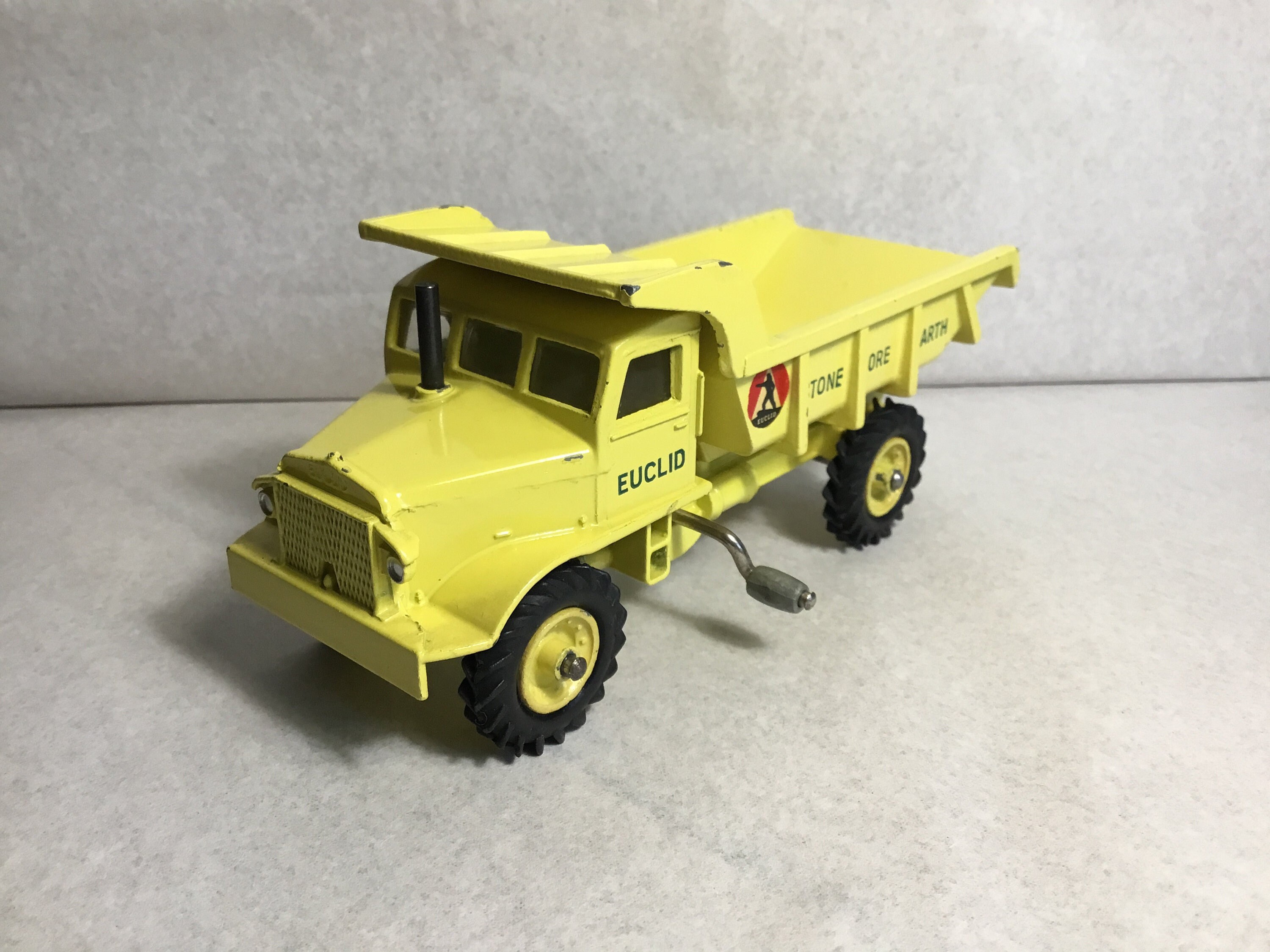ロピア 爆買い Toys Dinky Euclid Made (1955-1969) 965 . Ref Truck Dump Rear ミニカー