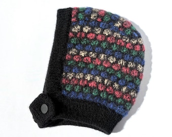 Gorro de lana colorido y mullido, doble capucha para mujer, gorro de invierno cálido con botones.