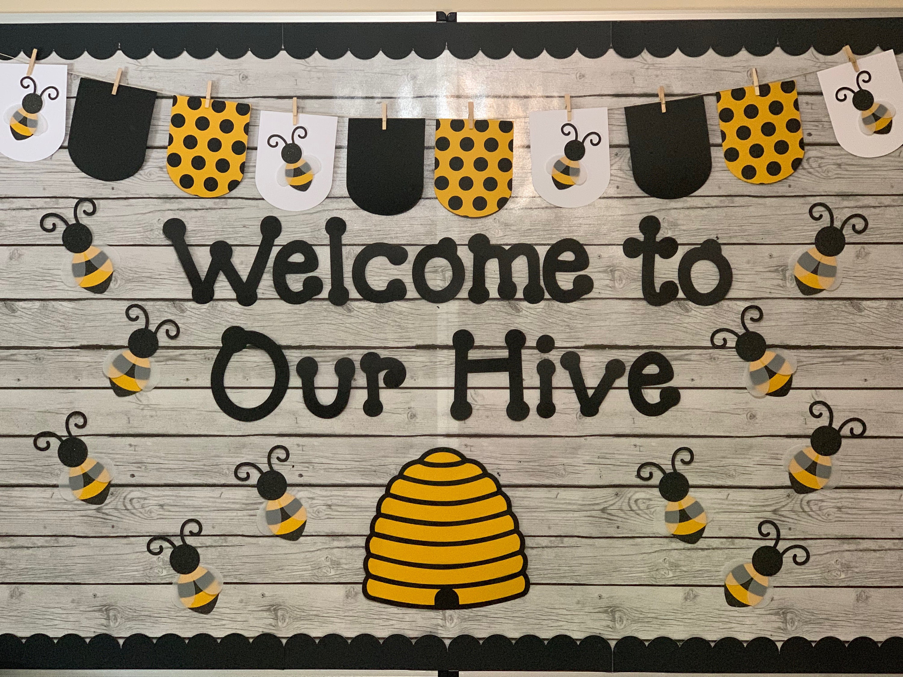 Welcome To Our Hive Bumble Bee Themed Pre Made Bulletin Etsy