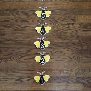 Social Distancing, classroom line up, Bee themed, vinyl floor decals, Line Up Dots, Custom Orders, Classrooms, Hallways, Brain Breaks