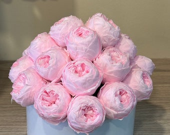 Preserved Peony Bouquet in Box: Ecuadorian Flowers, Long-Lasting Gift