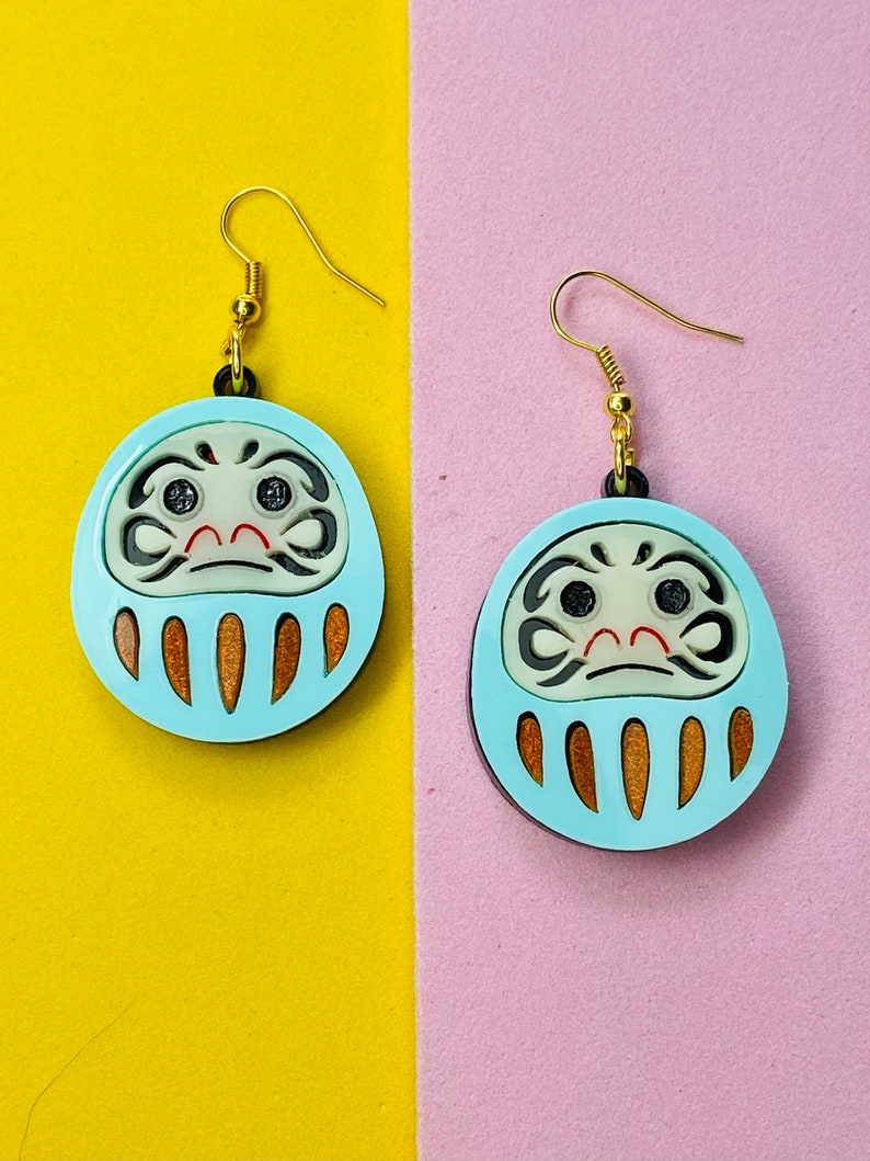 MAKOKOT LIGHT Traditional Daruma Doll EARRINGS Green