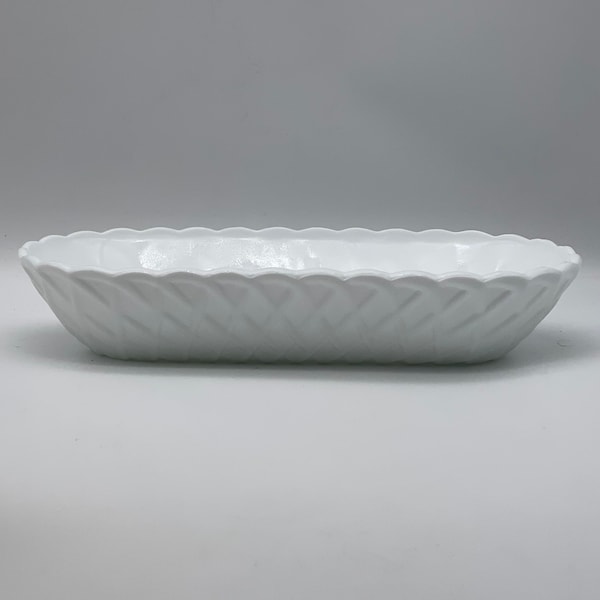 Vintage Indiana Glass Co. White Milk Glass Celery Dish