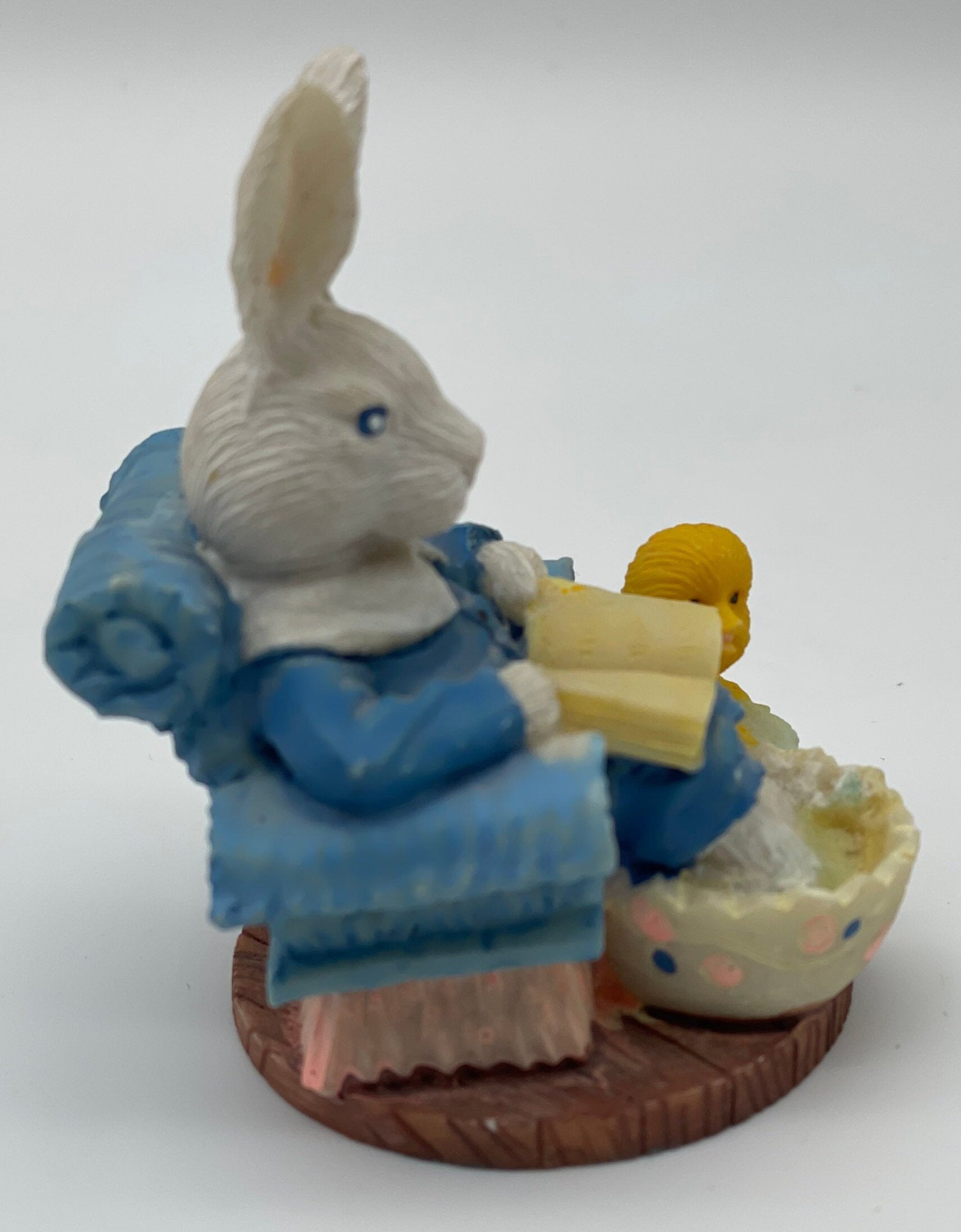rabbit resin