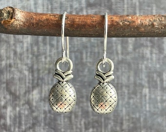 Silver Pineapple Earrings / Small Pineapple Dangle Earrings / Tropical Earrings / Pineapple Jewelry / Trendy Earrings / Gift For Her