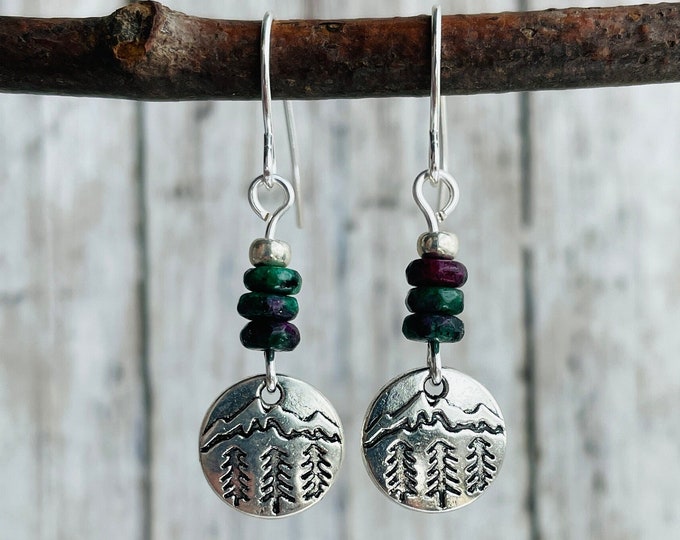 Rustic Silver Forest Earrings / Green and Silver Gemstone Dangle Earrings / Boho Earring