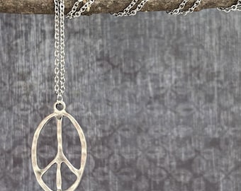 Big Boho Peace Sign Necklace / Large Silver Pendant Necklace / Hippie Necklace / Rustic Silver Necklace / Bohemian Jewelry / Gift For Her