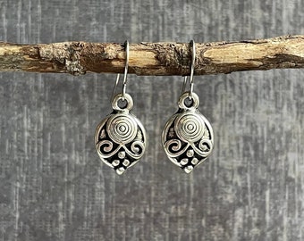 Small Boho Earrings / Little Silver Dangle Earrings / Boho Drop Earrings / Boho Jewelry / Rustic Earrings / Hippie Earrings / Gift For Her