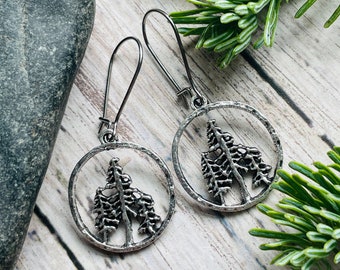 Rustic Pine Tree Earrings / Forest Earrings / Silver Dangle Tree Earrings / Nature Lover Earrings / Hiker Gift