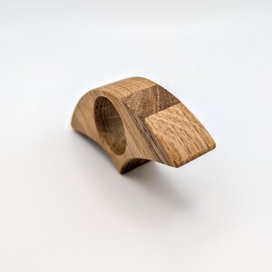 porte-pages en bois image 7