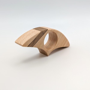 porte-pages en bois image 1
