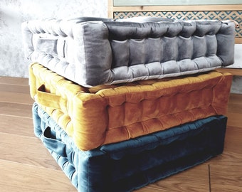 Velvet distribution unit, square French style pouffe, decorative main floor, main for division, GOLD MUSTARD