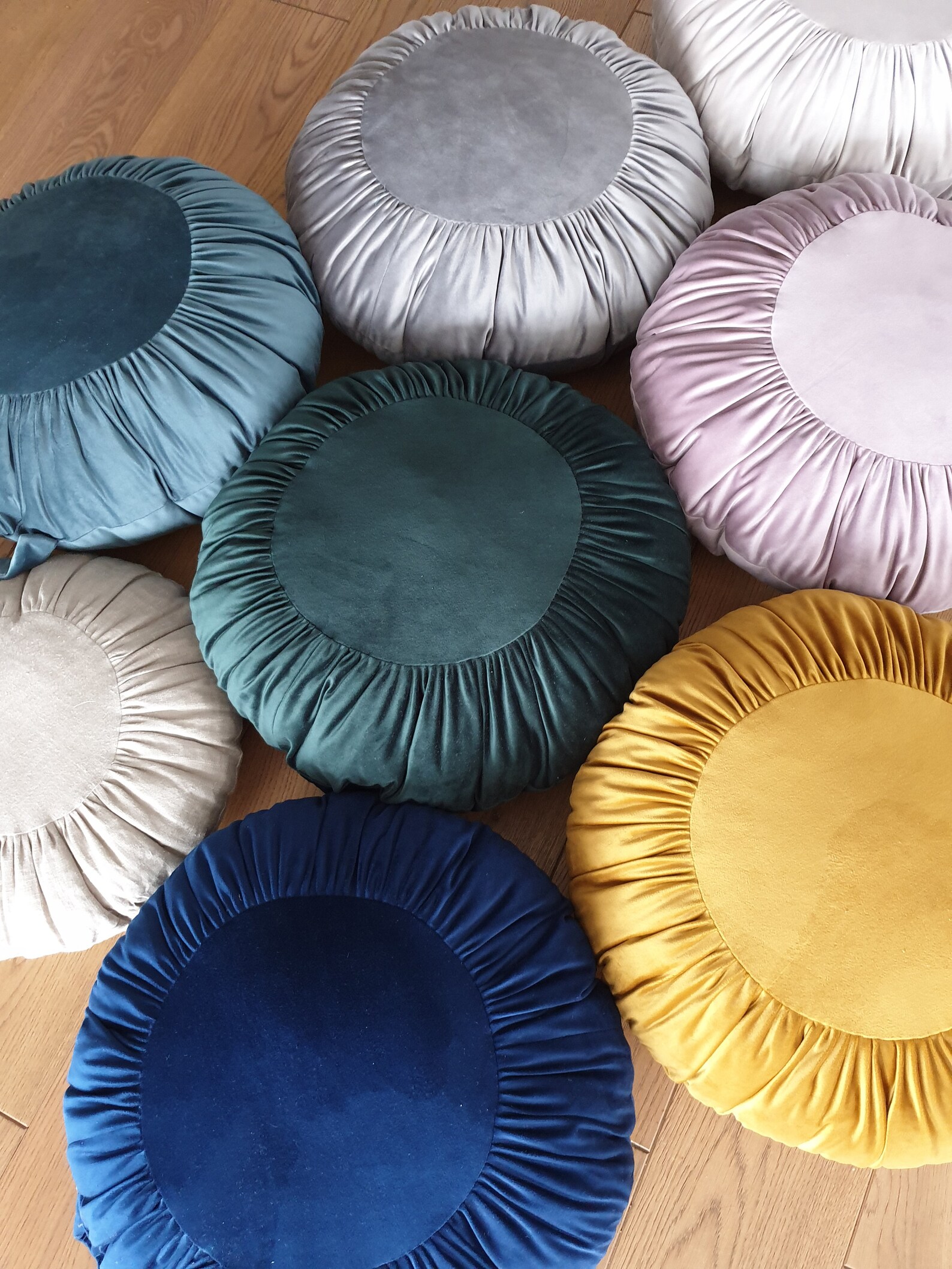 Round Green Velvet Floor Pouf Round Cushion/pouf Floor Cushion Etsy