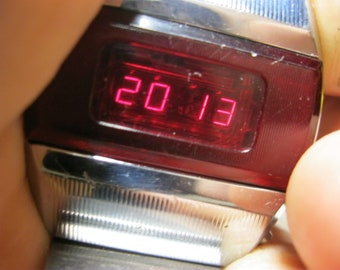 Vintage Watch Elektronika 1, Red Led Indicators, Made in Pulsar USSR 