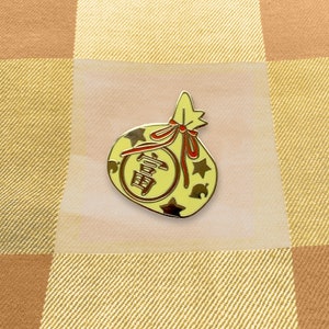 Omamori Bell Bag - Enamel Pin