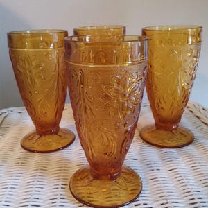 Set of 4 Vintage Tiara Sandwich Iced Tea Glass Water Tumbler