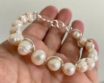 Perlenarmband Armband Silber Perlenarmreif, Perlenarmband, Süßwasserperlen, Brautarmband, Brautjungfern Armband, besonderes Geschenk für Sie
