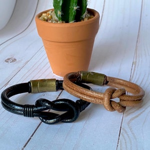 Lederarmband für Männer, Armbänder für Papa, Herrenarmband, Lederarmband, keltisches Knotenarmband