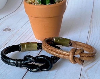 Leather Bracelet For Men, bracelets for dad, mens bracelet, leather bracelet, Celtic knot bracelet