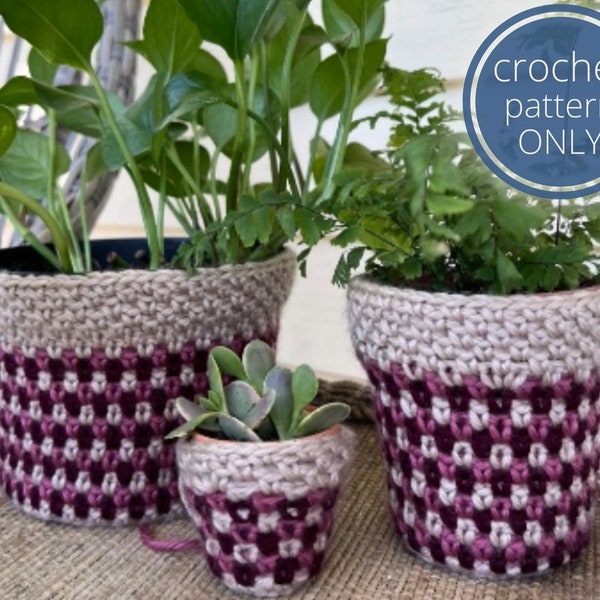 PDF Plant Pot Cover Crochet Pattern using Striped Moss Stitch Crochet. Easy Indoor plant pot cozy pattern that's beginner-friendly