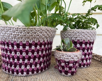 Plant Pot Cover Crochet Pattern | Striped Moss Stitch