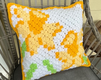Daffodil Pillow C2C Crochet Pattern