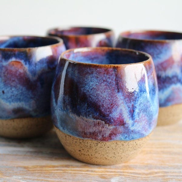 Lila Space-Themed Keramiktasse 2er-Set - Handgemachter kosmischer Charme & einzigartiges Kunstwerk - perfektes Geschenk