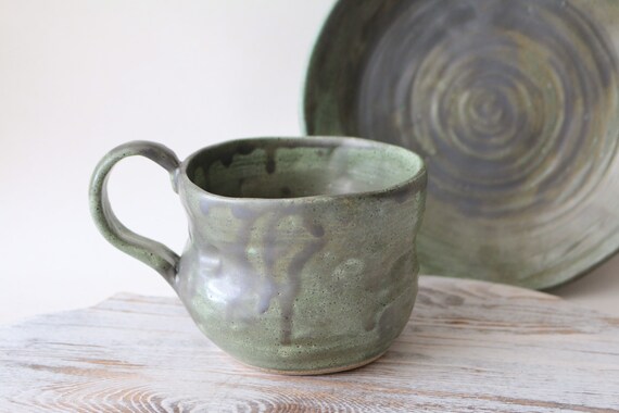 Green handmade ceramic mug and plate. Handmade table top set - Dinnerware - Japanese style.