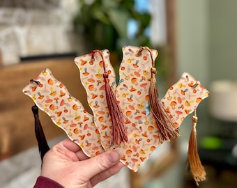 Mushroom Acrylic Bookmark | Cozy Fall Bookmark with Tassel | Cottagecore Bookmark | Book Lover Gift | Teacher Gift