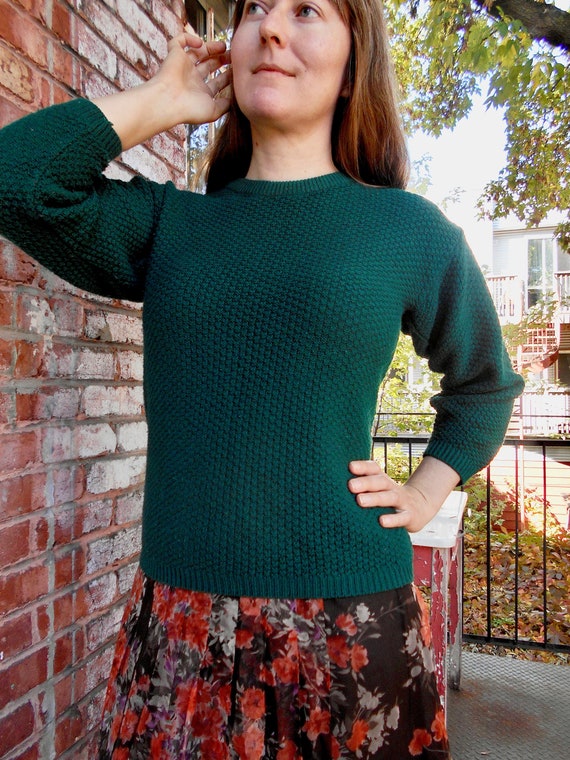 Hunter Green Sweater with Nubby Texture / M/L / 9… - image 3
