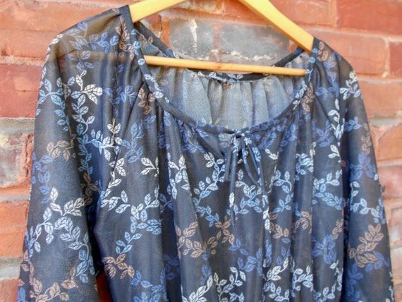 Romantic Sheer Charcoal Grey Floral Dress 70s - image 8