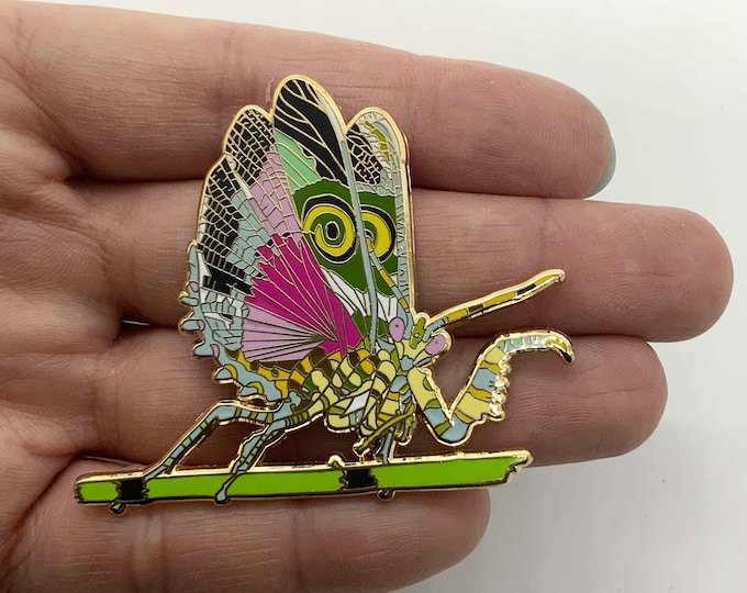 Flower Mantis Enamel Pin - Nature-Inspired Accessory, Wildlife Art, Conservation Gift, Bug Lover Collectible, 1% for the Planet