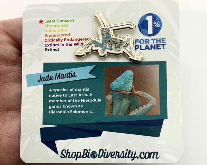 Jade Mantis Enamel Pin – Stunning, Gold Base, Eco-Friendly, Perfect for Insect Lovers, Entomologists, Nature Enthusiasts, and Pin Collectors