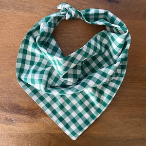 Green and white plaid dog bandana, plaid dog bandana, Fall dog bandana, St Patrick’s day dog bandana