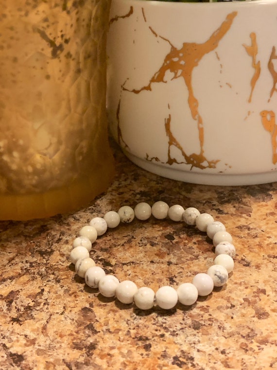 Howlite Stone Beaded Bracelet