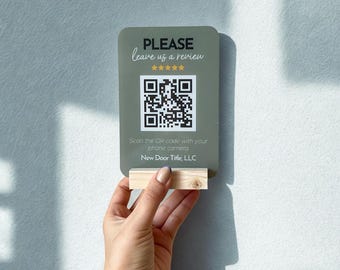 Lyxig mini-QR-kodskylt i akryl | Recensionsskylt