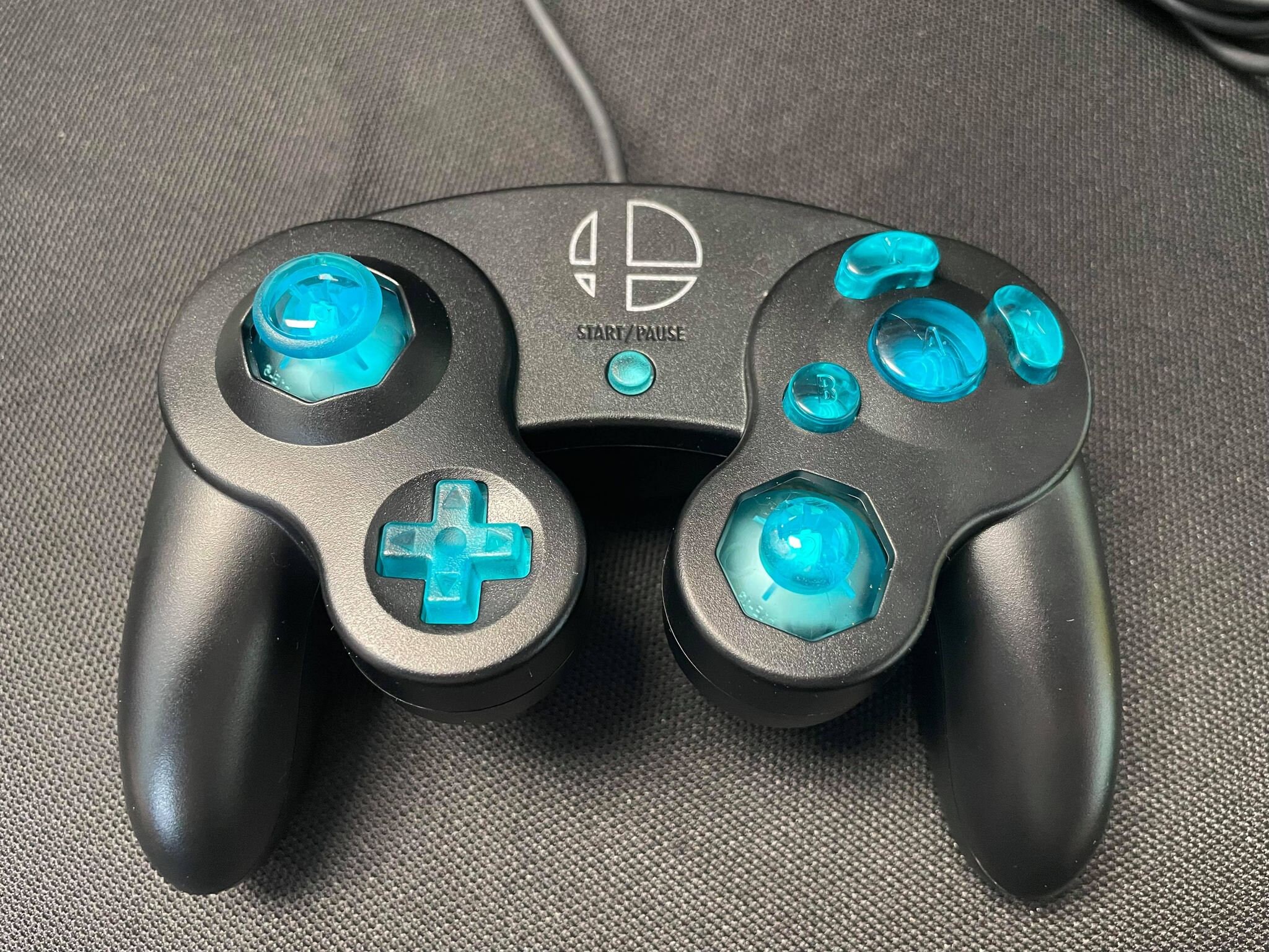 Controller buttons. GAMECUBE Controller.