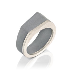 Geometric Sika Concrete Ring with Sterling Silver Inlay