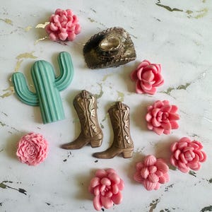 Mini Cowgirl Hat, and boots Soap - Cactus Soap - Cowboy Gift - Cowgirl  Wedding Favor - Country Shower Favor - Country Party Favor