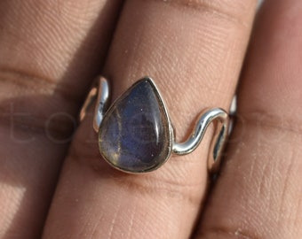 Silver Labradorite Ring, Bijoux Labradorite, 925 Bague d’argent, Bague gemstone, Bague maman, Cadeau pour elle, Anneau Boho, Offre de Noël, Bague de vente