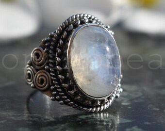 Bague en argent en pierre de lune, Pierre naturelle, Bijoux en pierre de lune, Bague faite à la main, Bague artisanale, Bague Boho, Bague délicate, Bague cadeau de Noël, Cadeau maman