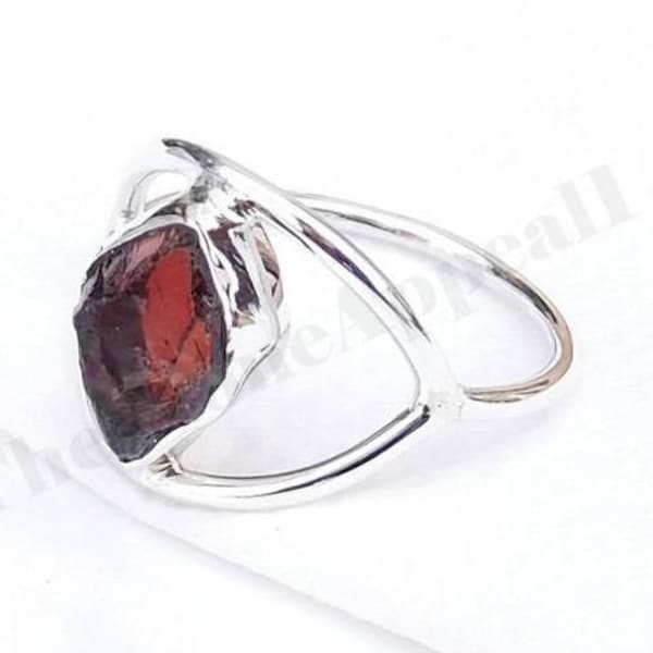 Red Garnet Ring, Natural Gemstone, Raw Stone, 925 Sterling Silver, Eye Design Ring, Party Wear Ring, Unisex Ring, Statement Ring, Gift Ring