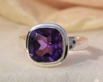 Purple Amethyst Ring, Cushion Cut Gemstone, Simple Band Ring, Purple Gemstone Ring, 925 Sterling Silver, Statement Ring, Can Be Personalized