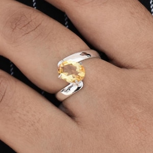 Bague en argent élégante citrine, bague en citrine naturelle, bague en citrine empilable, argent sterling 925, bague empilable, pierre de naissance jaune, petite bague