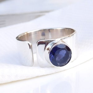Wide Silver Band Ring, Kyanite Ring, Adjustable Ring, Blue Stone Ring, Sterling Silver Ring, Natural Kyanite Ring, Round Stone Ring, Unique