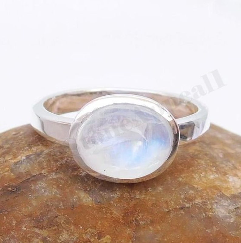 Rainbow Moonstone Ring, 925 Sterling Silver, Oval Gemstone, Natural Stone, Silver Band Ring, Cute Ring, Women Ring, Affordable Ring, ale image 4